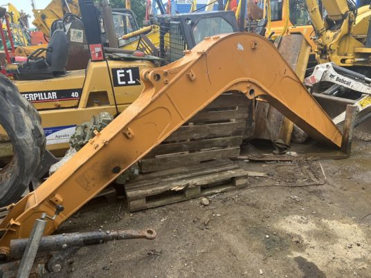 Bras de pelle CASE CX75 - Boom for Construction machinery: picture 1 Bras de pelle CASE CX75 - Boom for Construction machinery: picture 1