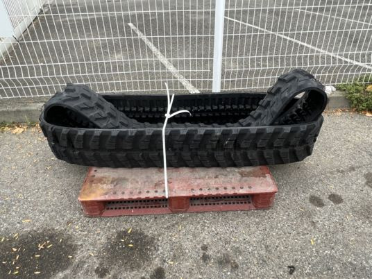 Chenilles neuves - Track: picture 1 Chenilles neuves - Track: picture 1