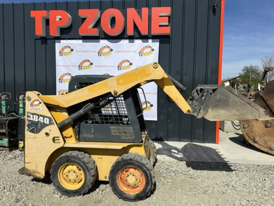 Gehl 3840 - Skid steer loader: picture 1 Gehl 3840 - Skid steer loader: picture 1