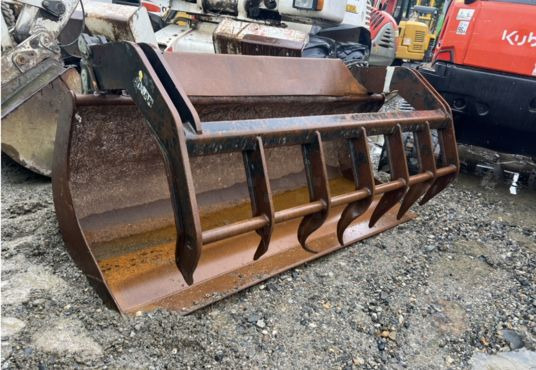 Godet crocodile pour Merlo - Bucket: picture 3 Godet crocodile pour Merlo - Bucket: picture 3