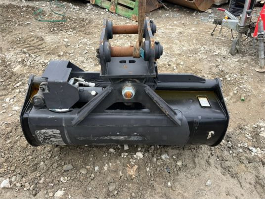 Godet inclinable - axe 45 mm - Bucket: picture 4 Godet inclinable - axe 45 mm - Bucket: picture 4