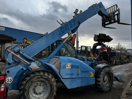 JLG 4013 - Telescopic handler: picture 3 JLG 4013 - Telescopic handler: picture 3