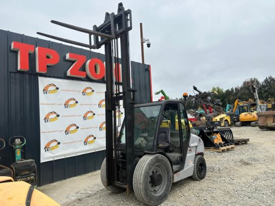 Manitou Manitou MSI25 Buggie à 13 500 Euros HT - Diesel forklift: picture 2 Manitou Manitou MSI25 Buggie à 13 500 Euros HT - Diesel forklift: picture 2