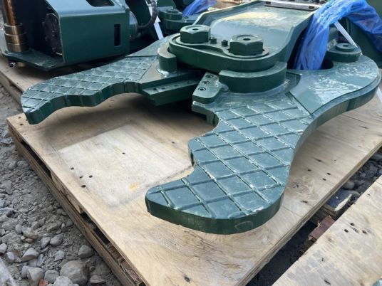 Pince de démolition pour pelle de 4T à 8T - Demolition shears: picture 4 Pince de démolition pour pelle de 4T à 8T - Demolition shears: picture 4