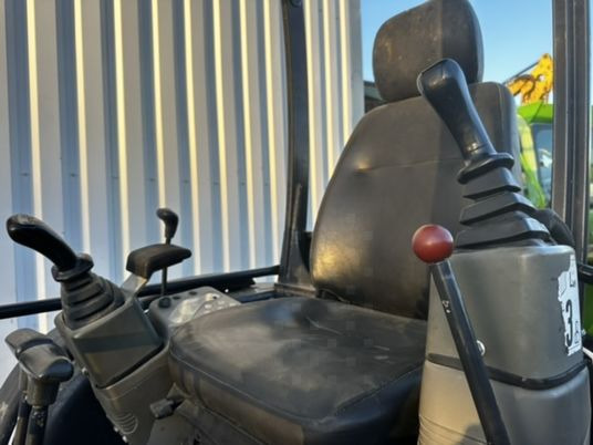 Mini excavator Yanmar VIO25-4 Canopy: picture 10