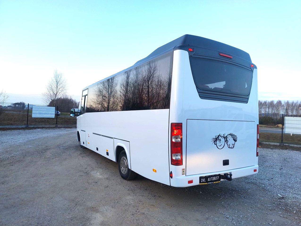 Iveco Rapido / Daily - Coach: picture 2 Iveco Rapido / Daily - Coach: picture 2