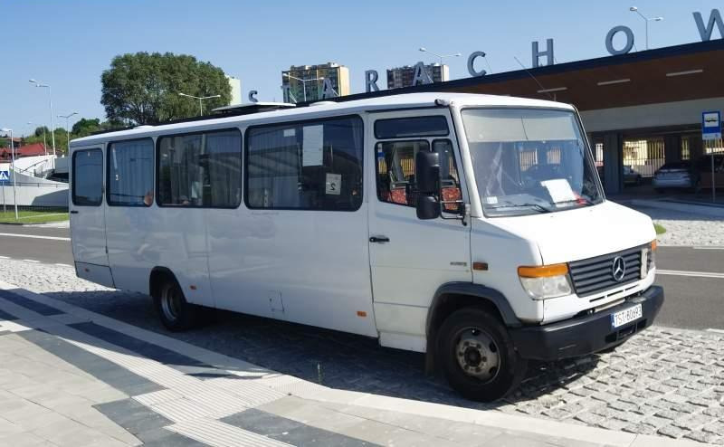 Mercedes-Benz Vario 814D 38+13 - Suburban bus: picture 2 Mercedes-Benz Vario 814D 38+13 - Suburban bus: picture 2