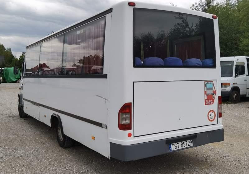 Mercedes-Benz Vario 814D 39+13 - Suburban bus: picture 5 Mercedes-Benz Vario 814D 39+13 - Suburban bus: picture 5