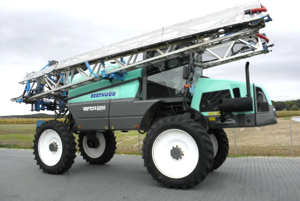 Berthoud Raptor 5200 2012 Rok, 36M, H-145cm, GPS, Nie Malowany, Stan Bardzo Dobry - Sprayer: picture 3 Berthoud Raptor 5200 2012 Rok, 36M, H-145cm, GPS, Nie Malowany, Stan Bardzo Dobry - Sprayer: picture 3