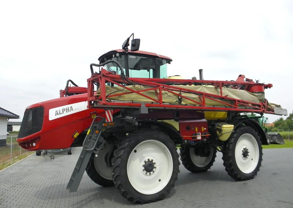 Hardi ALPHA 4100 EVO 2013 Rok, 30 metrow,40 km/h,GPS, Nie Malowany, Stan Bardzo Dobry - Sprayer: picture 1 Hardi ALPHA 4100 EVO 2013 Rok, 30 metrow,40 km/h,GPS, Nie Malowany, Stan Bardzo Dobry - Sprayer: picture 1
