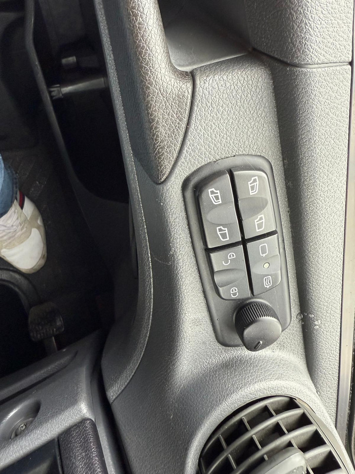 Lease a MERCEDES-BENZ ATEGO 1523 MERCEDES-BENZ ATEGO 1523: picture 12 Lease a MERCEDES-BENZ ATEGO 1523 MERCEDES-BENZ ATEGO 1523: picture 12