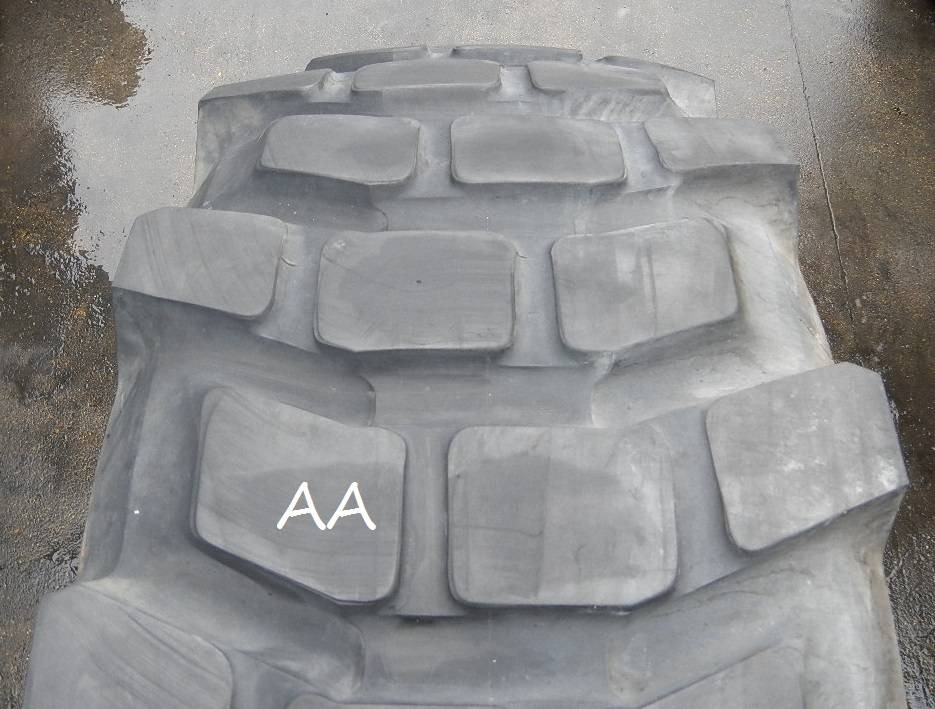 Michelin 23.5R25 XL B - USED AA - Tire for Construction machinery: picture 2 Michelin 23.5R25 XL B - USED AA - Tire for Construction machinery: picture 2