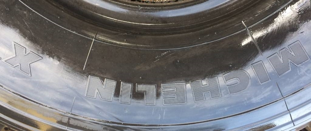 Michelin 395/85R20 XZL - NEW (DEMO) - Tire for Truck: picture 3 Michelin 395/85R20 XZL - NEW (DEMO) - Tire for Truck: picture 3