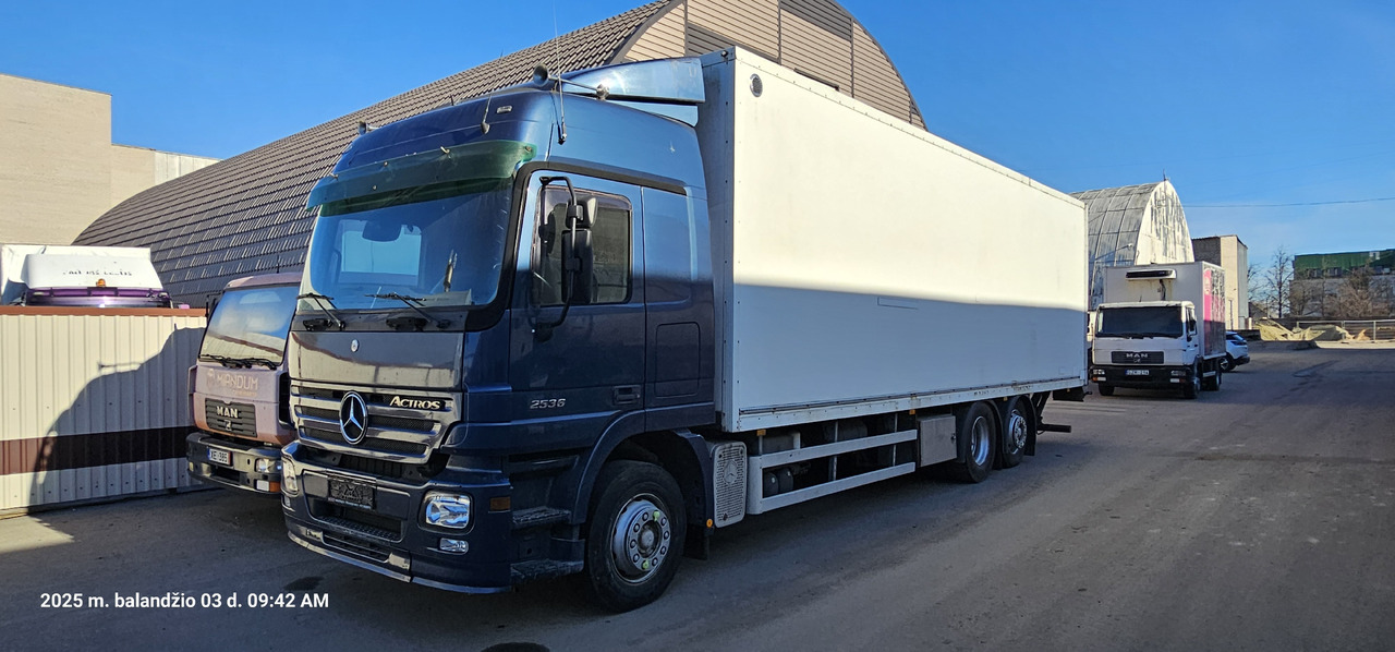 MERCEDES-BENZ Actros 2536 - Truck: picture 2 MERCEDES-BENZ Actros 2536 - Truck: picture 2