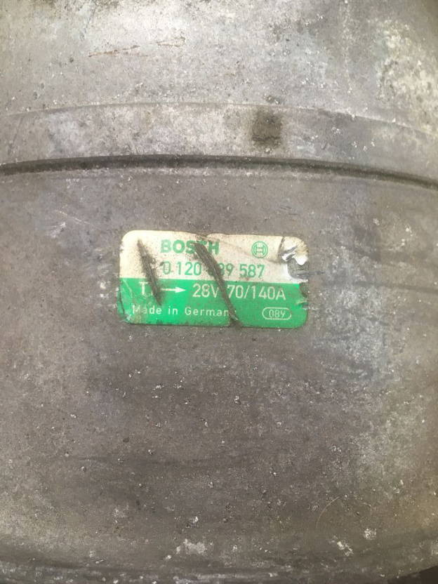Bosch Lichtmaschine 140A Bosch 0120689587 / 0120689574 / 0120689571 0120689536 M - Alternator for Bus: picture 2 Bosch Lichtmaschine 140A Bosch 0120689587 / 0120689574 / 0120689571 0120689536 M - Alternator for Bus: picture 2