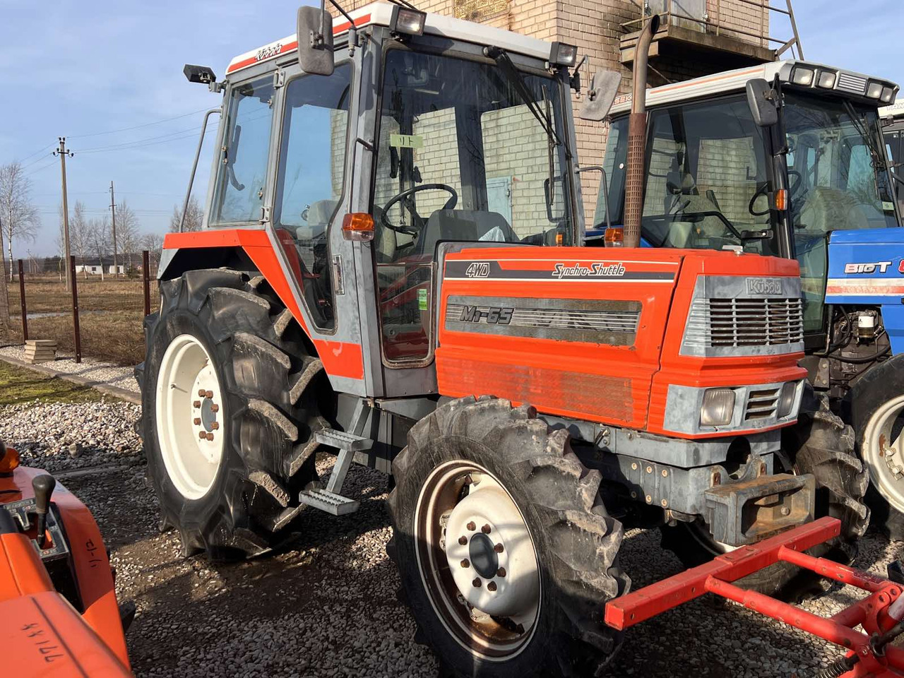 Kubota M1-65 - Farm tractor: picture 1 Kubota M1-65 - Farm tractor: picture 1