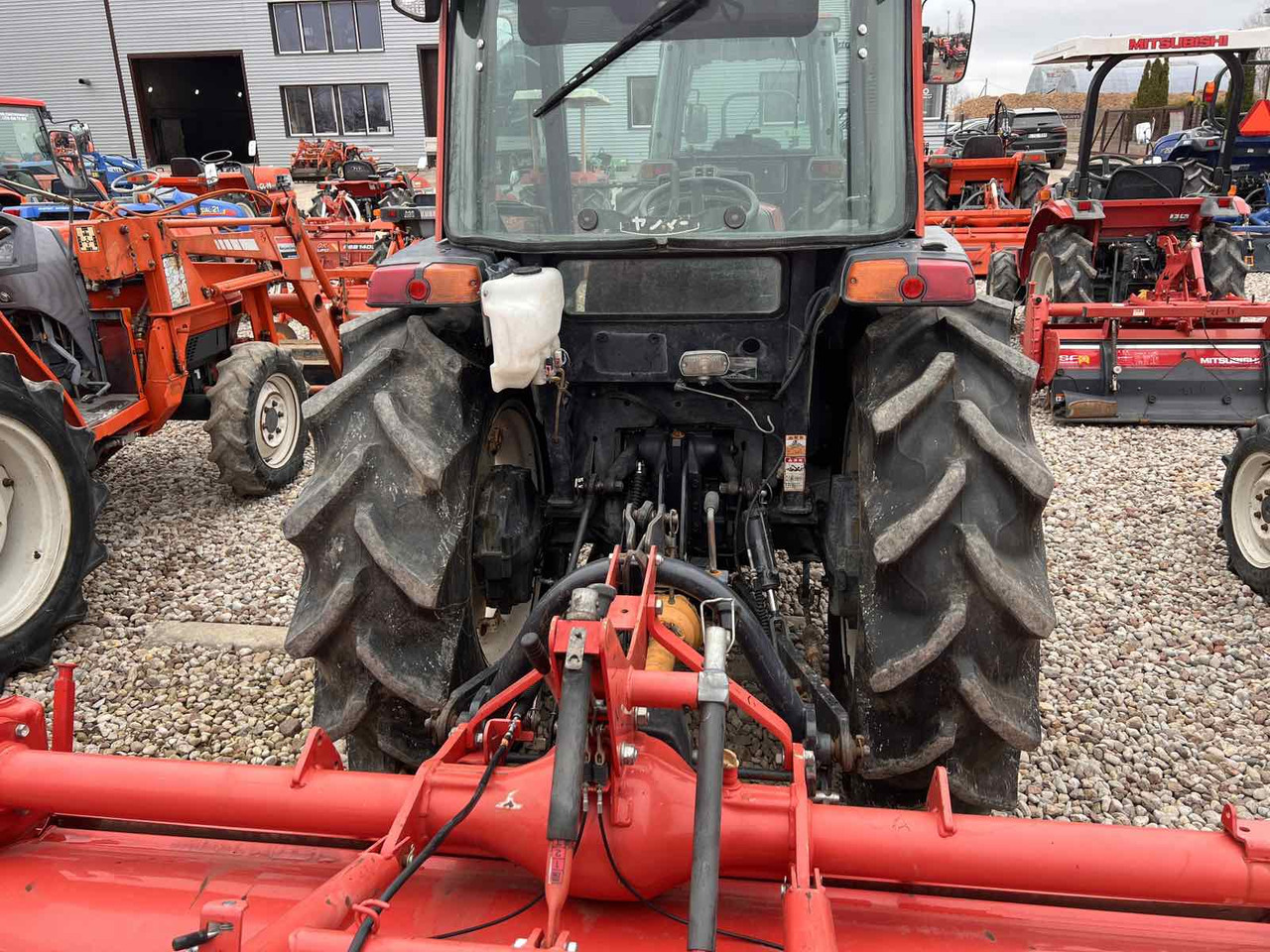 Yanmar AF342 - Compact tractor: picture 3 Yanmar AF342 - Compact tractor: picture 3