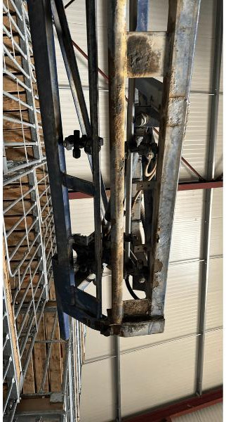 CARUELLE 25 24 - Trailed sprayer: picture 5 CARUELLE 25 24 - Trailed sprayer: picture 5