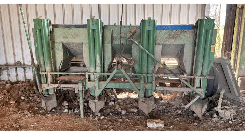 HASSIA 4 RANGS - Potato planter: picture 1 HASSIA 4 RANGS - Potato planter: picture 1