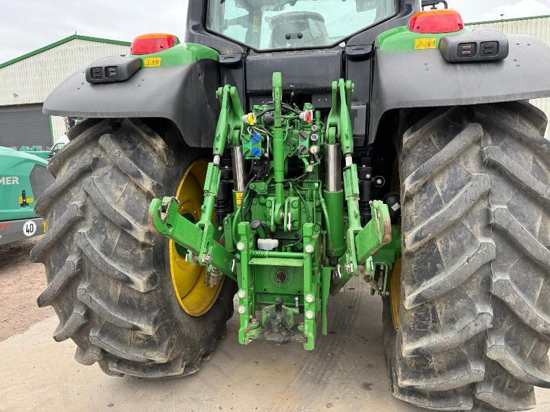 JOHN DEERE 6195M - Farm tractor: picture 5 JOHN DEERE 6195M - Farm tractor: picture 5