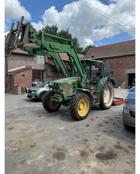JOHN DEERE 6230 - Farm tractor: picture 1 JOHN DEERE 6230 - Farm tractor: picture 1