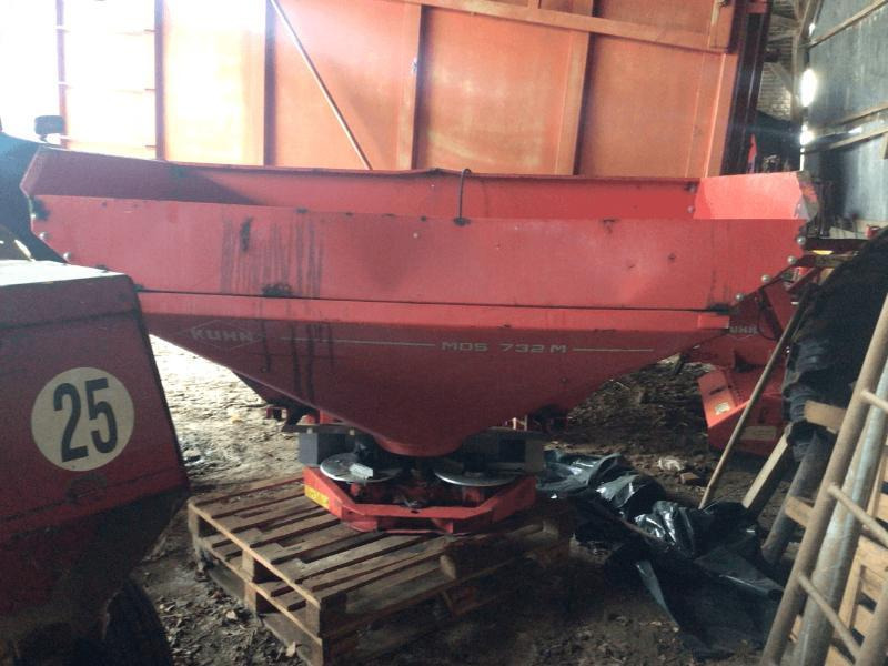 KUHN MDS732 - Fertilizer spreader: picture 2 KUHN MDS732 - Fertilizer spreader: picture 2