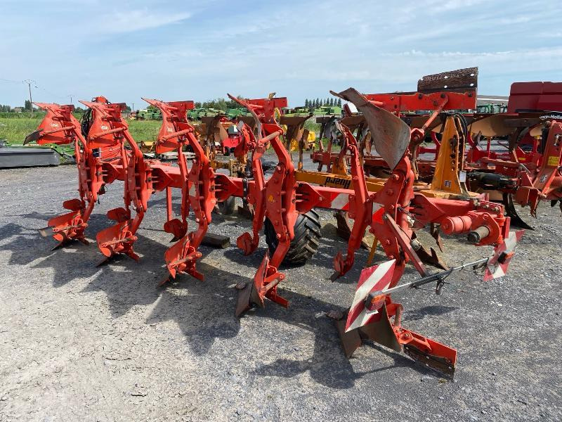 KUHN VARIMASTER 153 - Plow: picture 2 KUHN VARIMASTER 153 - Plow: picture 2