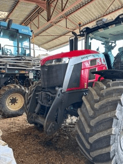 MASSEY-FERGUSON 8S205 EXCLUSIVE - Farm tractor: picture 1 MASSEY-FERGUSON 8S205 EXCLUSIVE - Farm tractor: picture 1