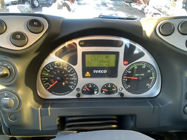 Autotransporter truck for transportation of bulk materials IVECO EuroCargo 90E220: picture 15