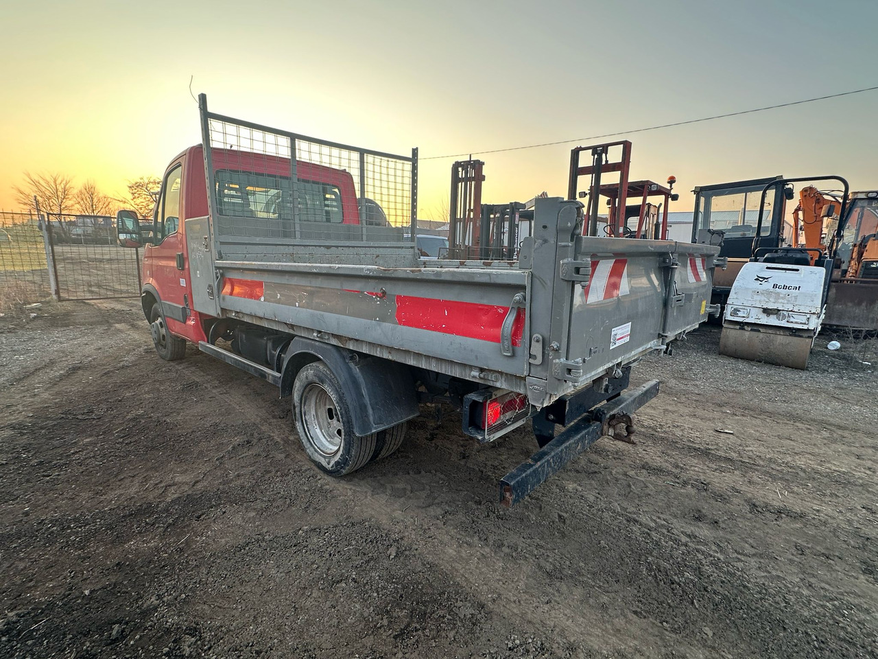 Iveco Daily Van - Tipper van: picture 3 Iveco Daily Van - Tipper van: picture 3