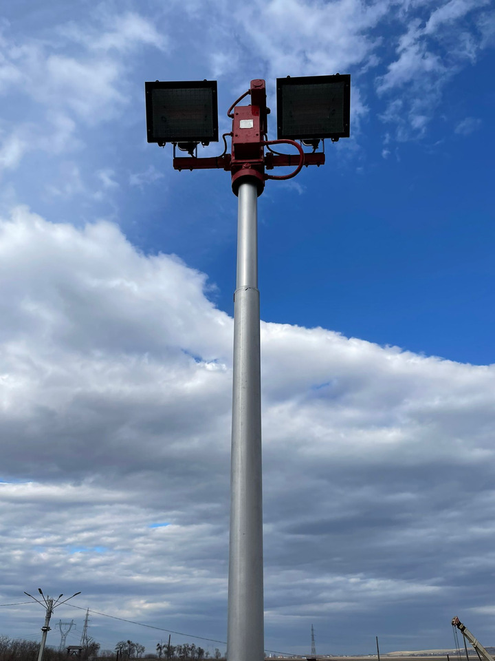 KRONENBURG K45 FIRE TRUCK - Fire truck: picture 4 KRONENBURG K45 FIRE TRUCK - Fire truck: picture 4