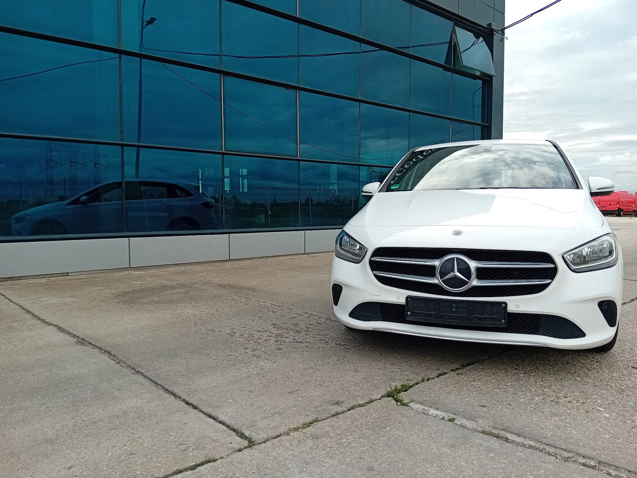 Mercedes-Benz B 180d, TOP !!! - Sedan: picture 3 Mercedes-Benz B 180d, TOP !!! - Sedan: picture 3