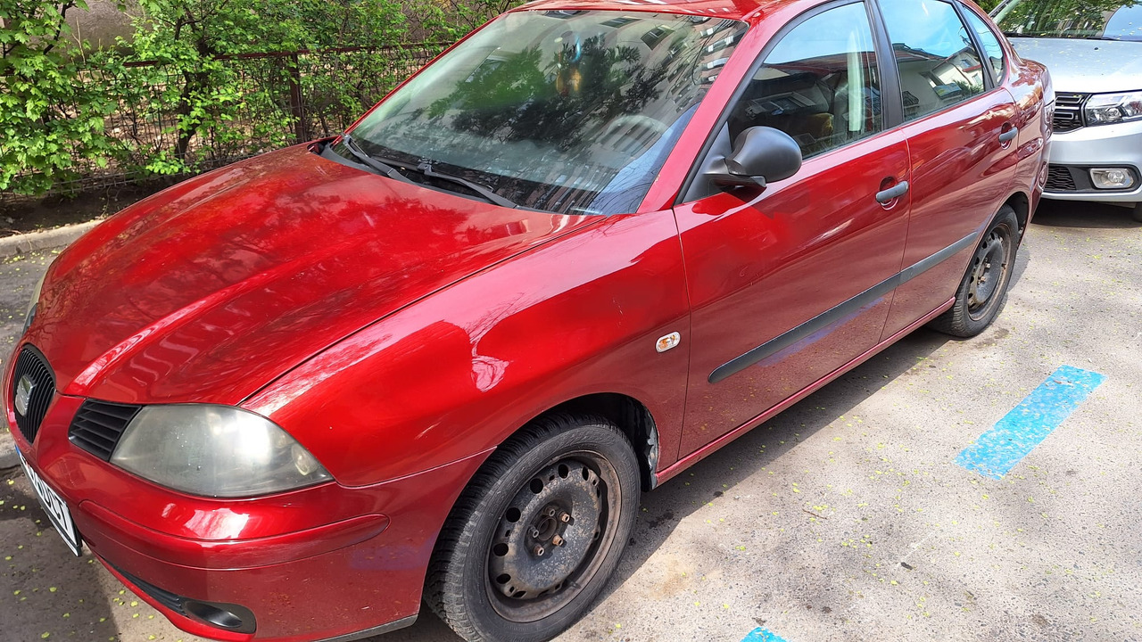 Sedan Seat Cordoba: picture 1