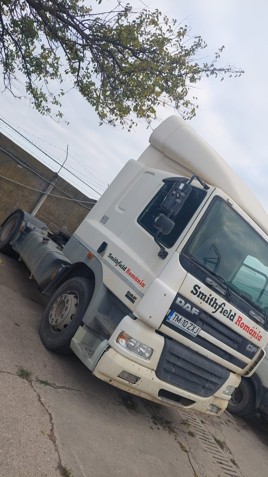 DAF CF 85.43 Tractor Head - Tractor unit: picture 2 DAF CF 85.43 Tractor Head - Tractor unit: picture 2
