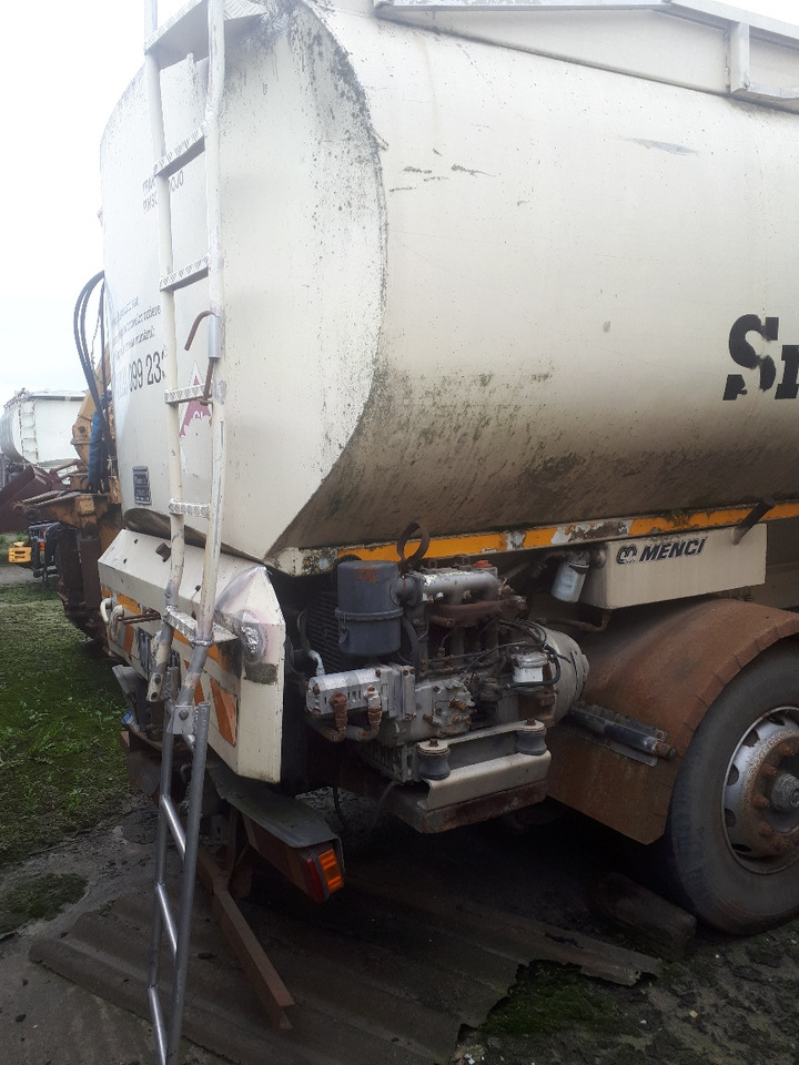 VOLVO FM12 Animal Feed Tank Truck - Tank truck: picture 5 VOLVO FM12 Animal Feed Tank Truck - Tank truck: picture 5