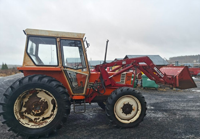 Fiat 780DT etukuormaajalla - Farm tractor: picture 4 Fiat 780DT etukuormaajalla - Farm tractor: picture 4