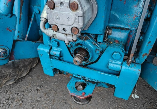 Farm tractor Ford County 1124 - kutoskoneella - KATSO VIDEO: picture 9