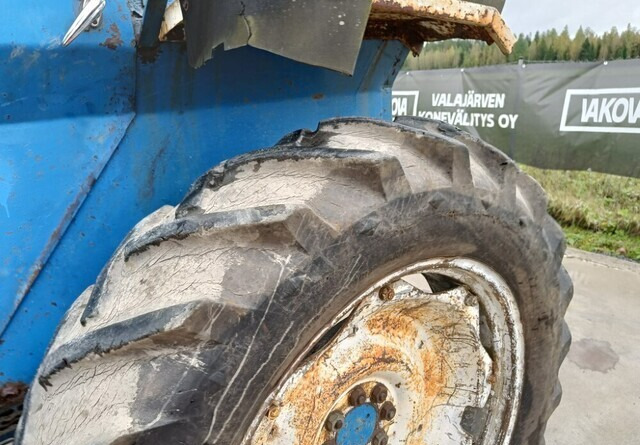 Farm tractor Ford County 754 Super 4 - VIDEO: picture 10