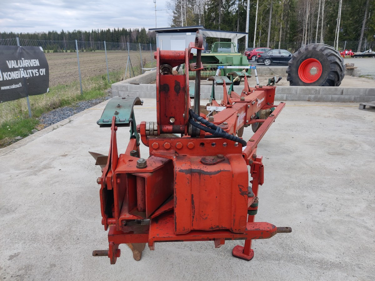KVERNELAND AB85 4-siipinen sarka-aura - Plow: picture 5 KVERNELAND AB85 4-siipinen sarka-aura - Plow: picture 5