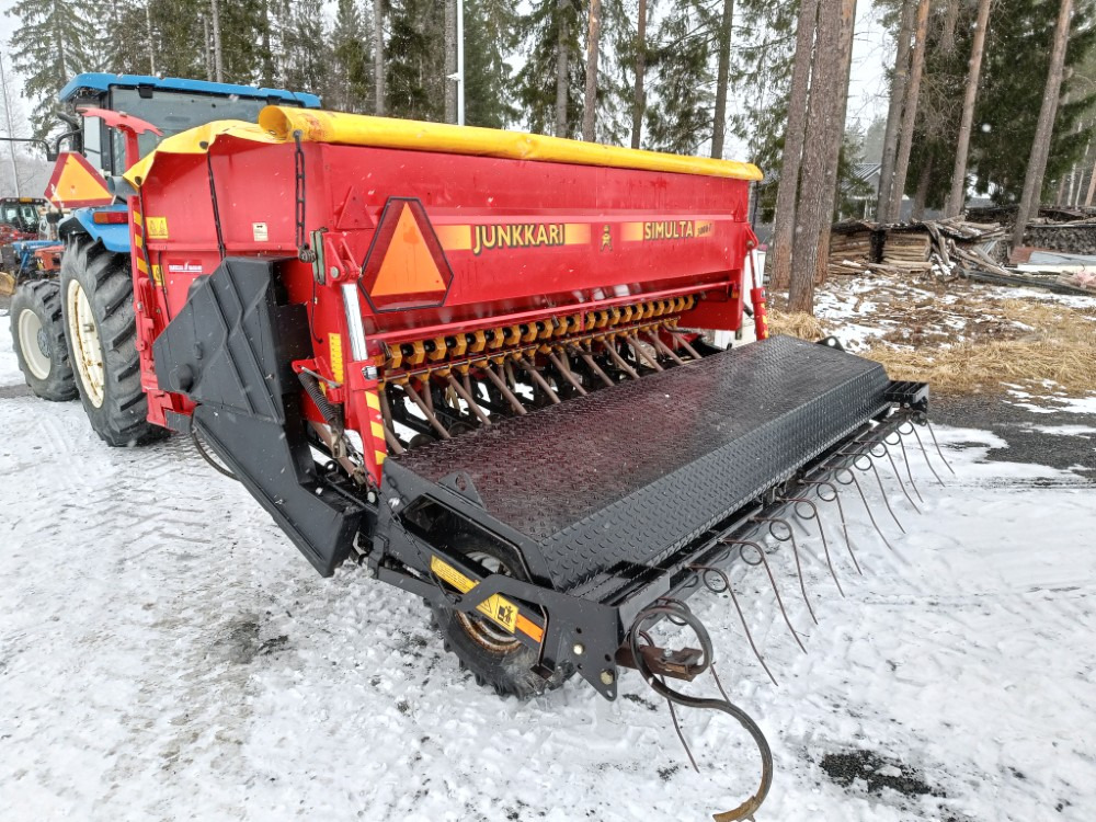 Simulta S3000T - Combine seed drill: picture 3 Simulta S3000T - Combine seed drill: picture 3
