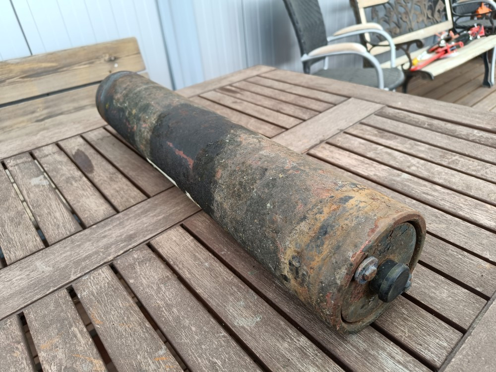Överum CV398H paluuauran paineakku - Spare parts for Plow: picture 1 Överum CV398H paluuauran paineakku - Spare parts for Plow: picture 1