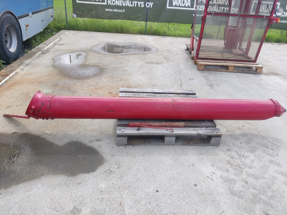 Sampo 410 tyhjennystorvi - Spare parts for Combine harvester: picture 2 Sampo 410 tyhjennystorvi - Spare parts for Combine harvester: picture 2
