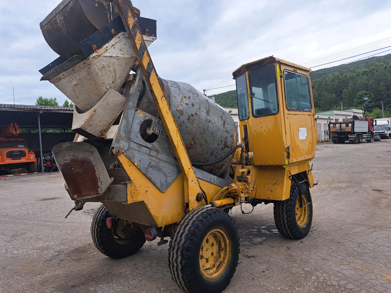 COMET MIXER ITALY - Concrete mixer truck: picture 4 COMET MIXER ITALY - Concrete mixer truck: picture 4