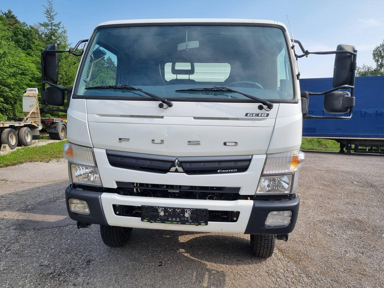 FUSO Canter 6C18 4x4 3 way tipper (only 35tkm) - Tipper: picture 2 FUSO Canter 6C18 4x4 3 way tipper (only 35tkm) - Tipper: picture 2