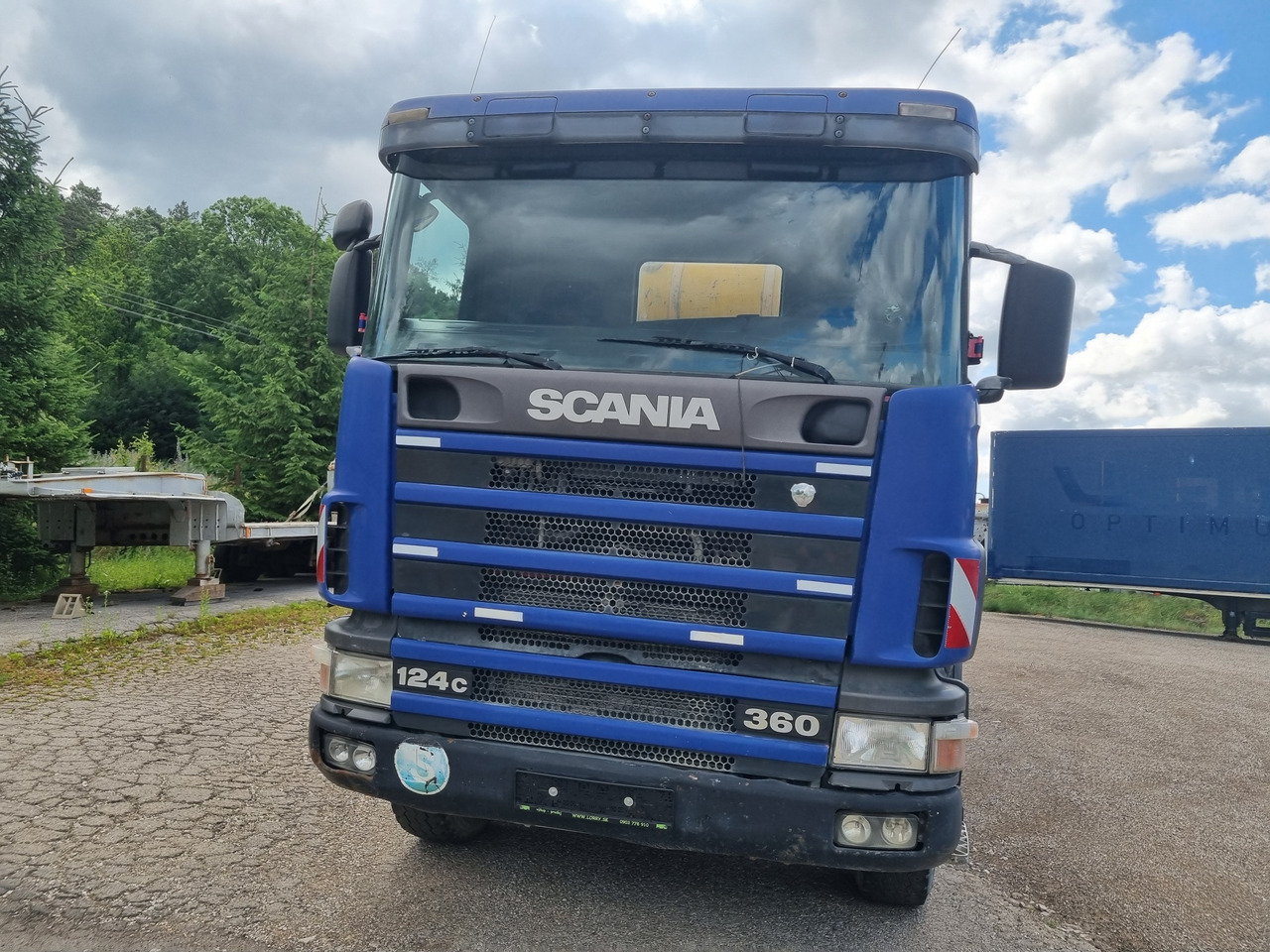 SCANIA R 124 CB8X4HZ 360 mixer - Concrete mixer truck: picture 2 SCANIA R 124 CB8X4HZ 360 mixer - Concrete mixer truck: picture 2