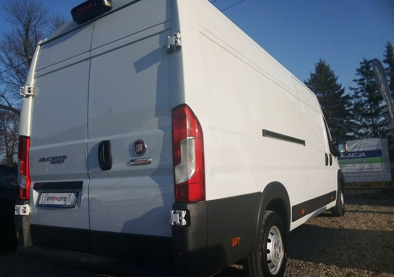 Fiat Ducato krajowy*jeden właściciel*klimatronic *kamera *fv 23%*driving advisor - Panel van: picture 3 Fiat Ducato krajowy*jeden właściciel*klimatronic *kamera *fv 23%*driving advisor - Panel van: picture 3
