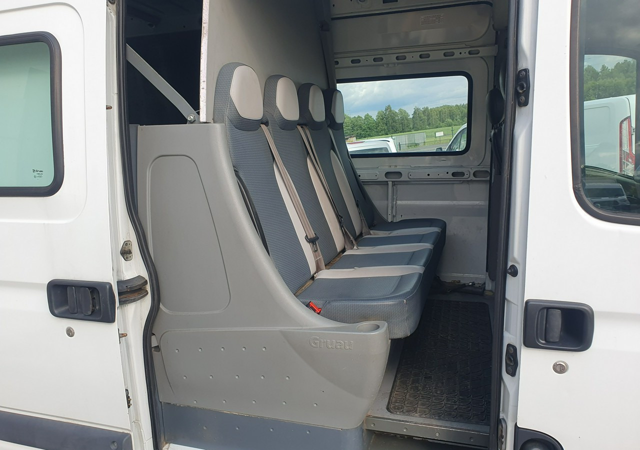Renault Master doka* brygadówka* 7 osób* - Panel van: picture 5 Renault Master doka* brygadówka* 7 osób* - Panel van: picture 5
