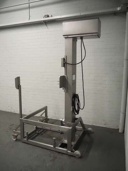 Carsoe mobile lifter HKV200 - Food processing equipment: picture 4 Carsoe mobile lifter HKV200 - Food processing equipment: picture 4