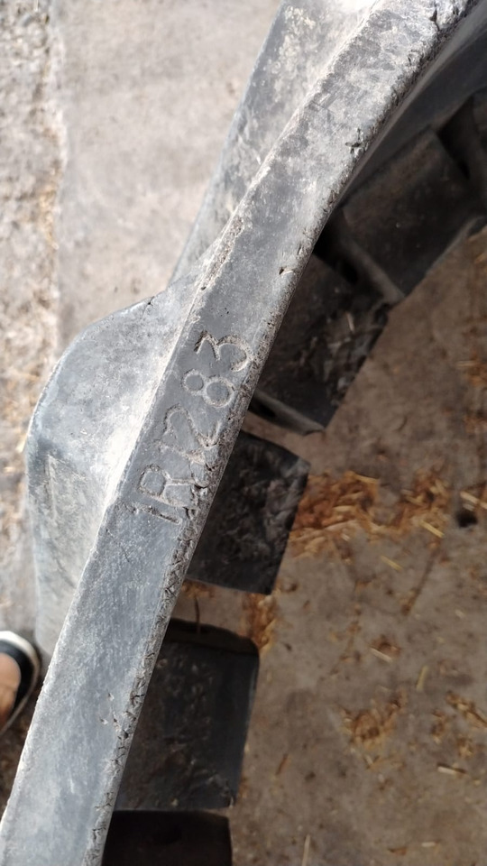 Camso IR1283 or 630-2501 - Track for Tracked tractor: picture 2 Camso IR1283 or 630-2501 - Track for Tracked tractor: picture 2