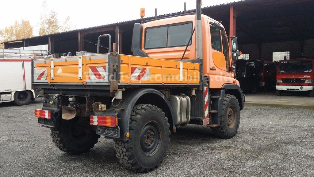 Unimog U 300 Kipper Zugmaschine Kommunalhydraulik U 500 400 U 300 Kipper Zugmaschine Kommunalhydraulik U 500 400 - Municipal/ Special vehicle: picture 5 Unimog U 300 Kipper Zugmaschine Kommunalhydraulik U 500 400 U 300 Kipper Zugmaschine Kommunalhydraulik U 500 400 - Municipal/ Special vehicle: picture 5